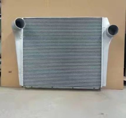 Alman Gençlik Otobüsü Neopland Kamyon Intercooler Montajı 6127A