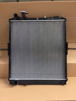 700p 4hk1 Radyatör Kamyon Intercooler için Su Deposu Isuzu Radyatör Assy
