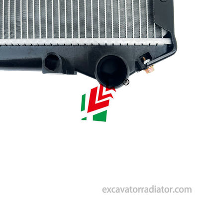 QingLing 700P Kamyon Radyatörü için Motor Soğutma Radyatörü Soğutma Sistemi Intercooler Montajı Yolcu Arabası
