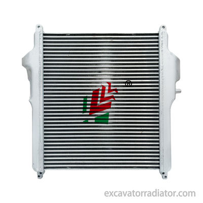 Isuzu intercooler OEM114310555 yüksek performanslı alüminyum kamyon ısı dağılımı intercooler montajı
