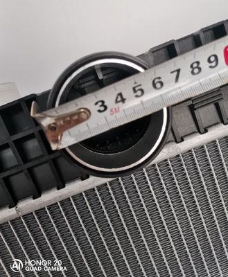 9425001003 9425001603 Mercedes Benz Radyatör Montaj Parçaları